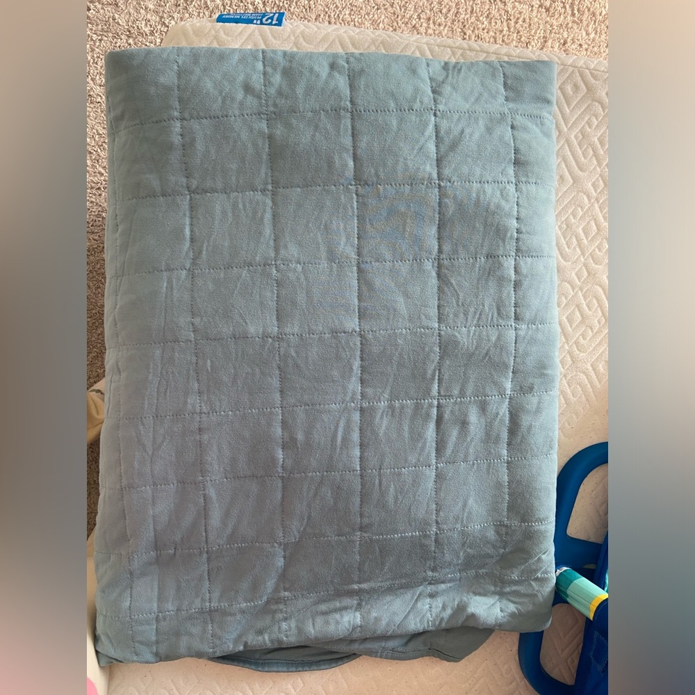 Kyte baby youth blanket dusty blue